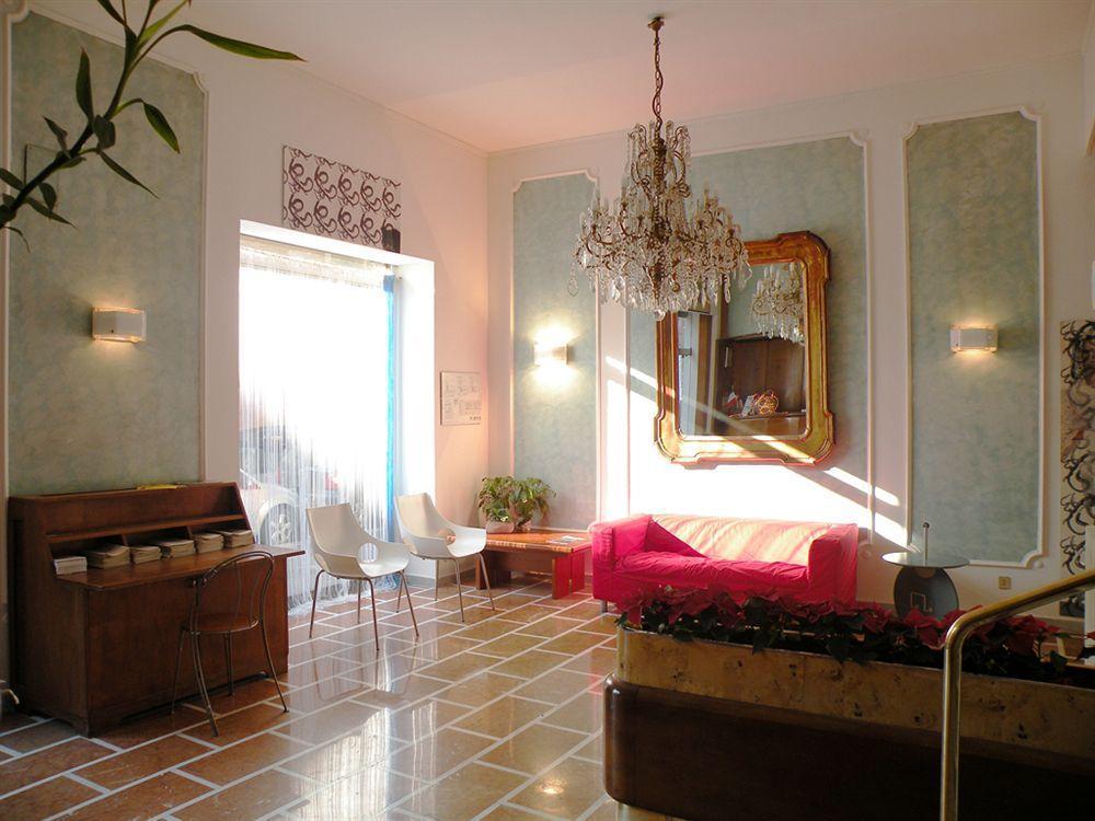 Hotel Virgilio Milan Bagian luar foto